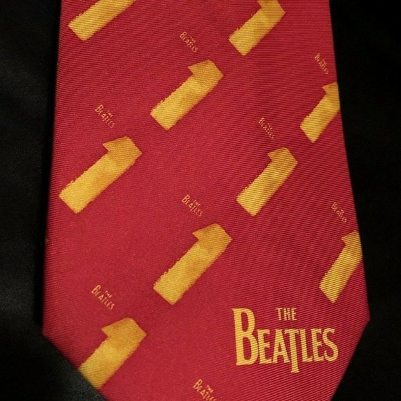 The Beatles One Red Tie - Picture 5 of 5